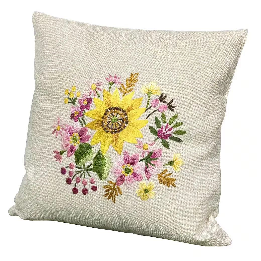 Kissenbezug 40×40 cm – handgestickt, Motiv „Sonnenblumen“